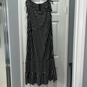 Women’s casual dress